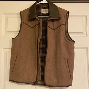 Cody James western vest wool size Small